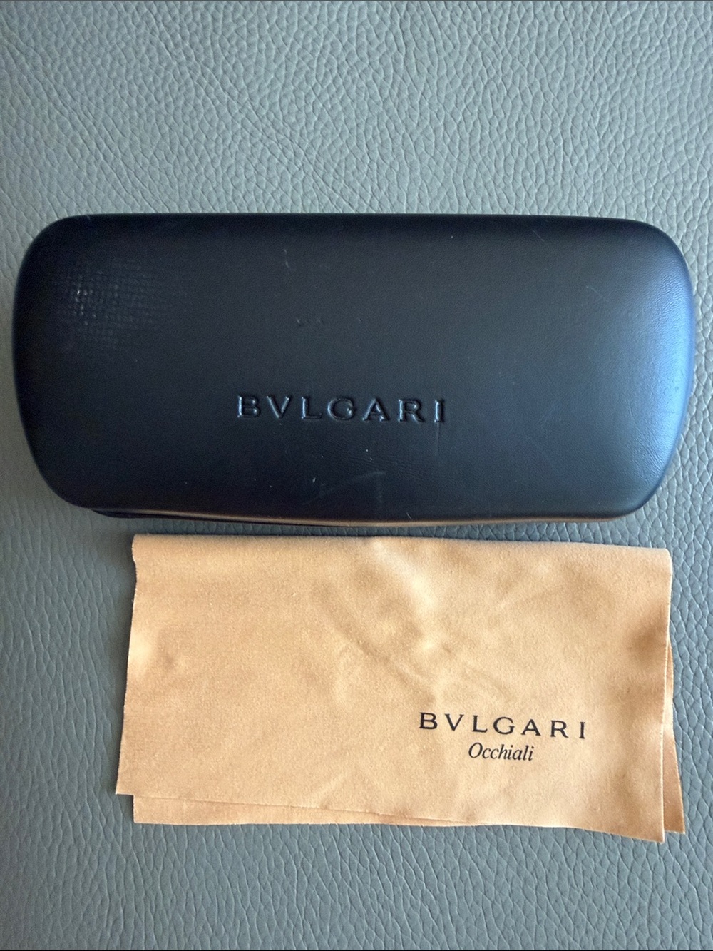 Auth BVLGARI SUNGLASSES/GLASSES hard case, bag w/cleaning cloth